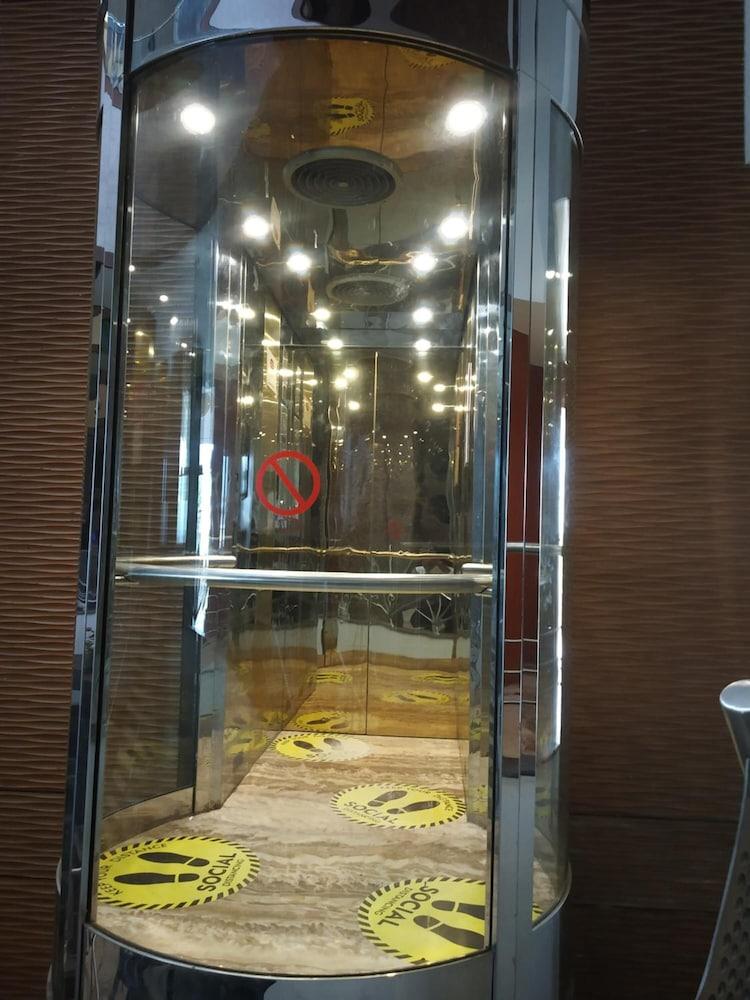 Royal Orchid Central Kireeti Hampi, Hospet Luaran gambar