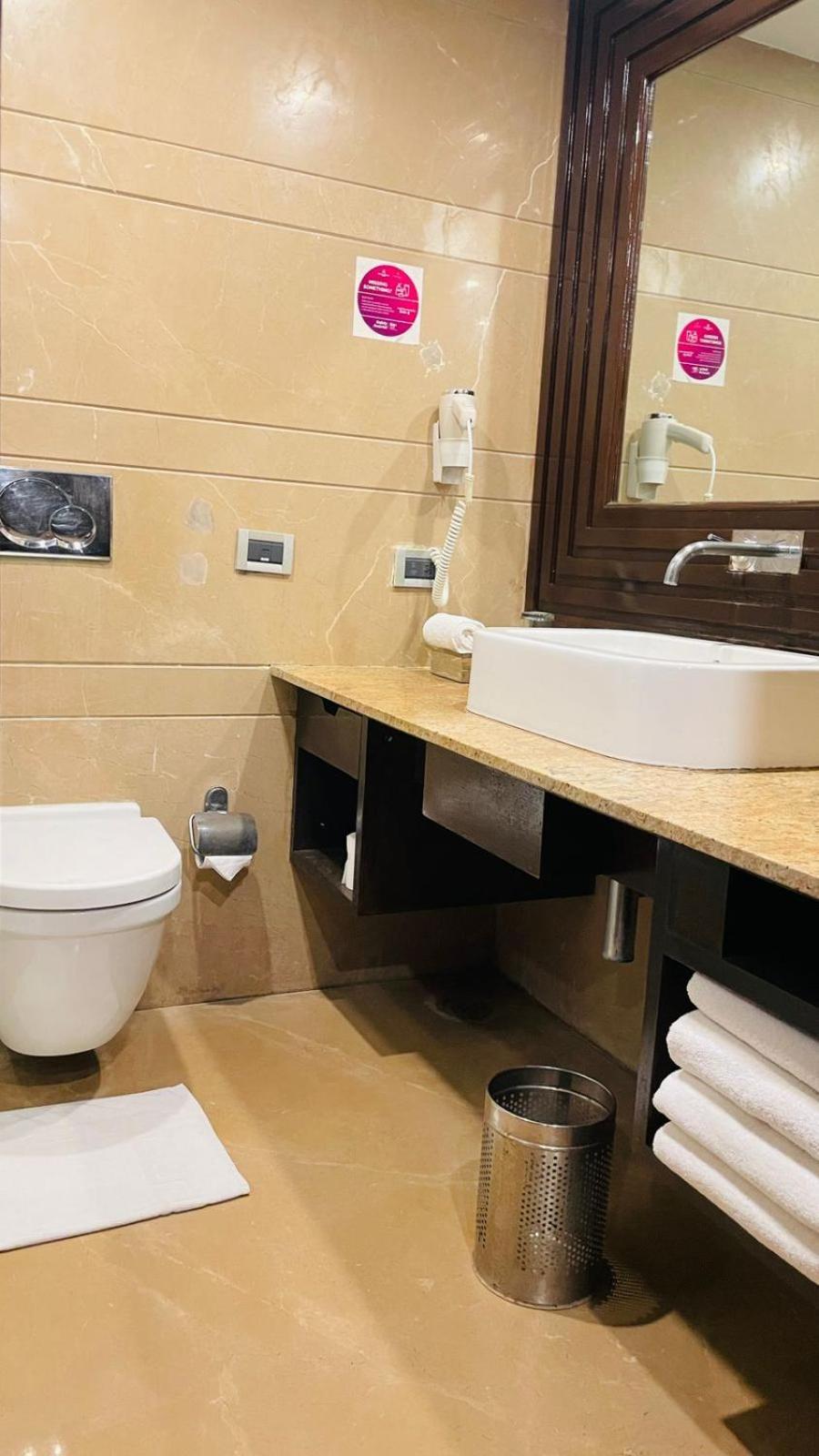 Royal Orchid Central Kireeti Hampi, Hospet Luaran gambar